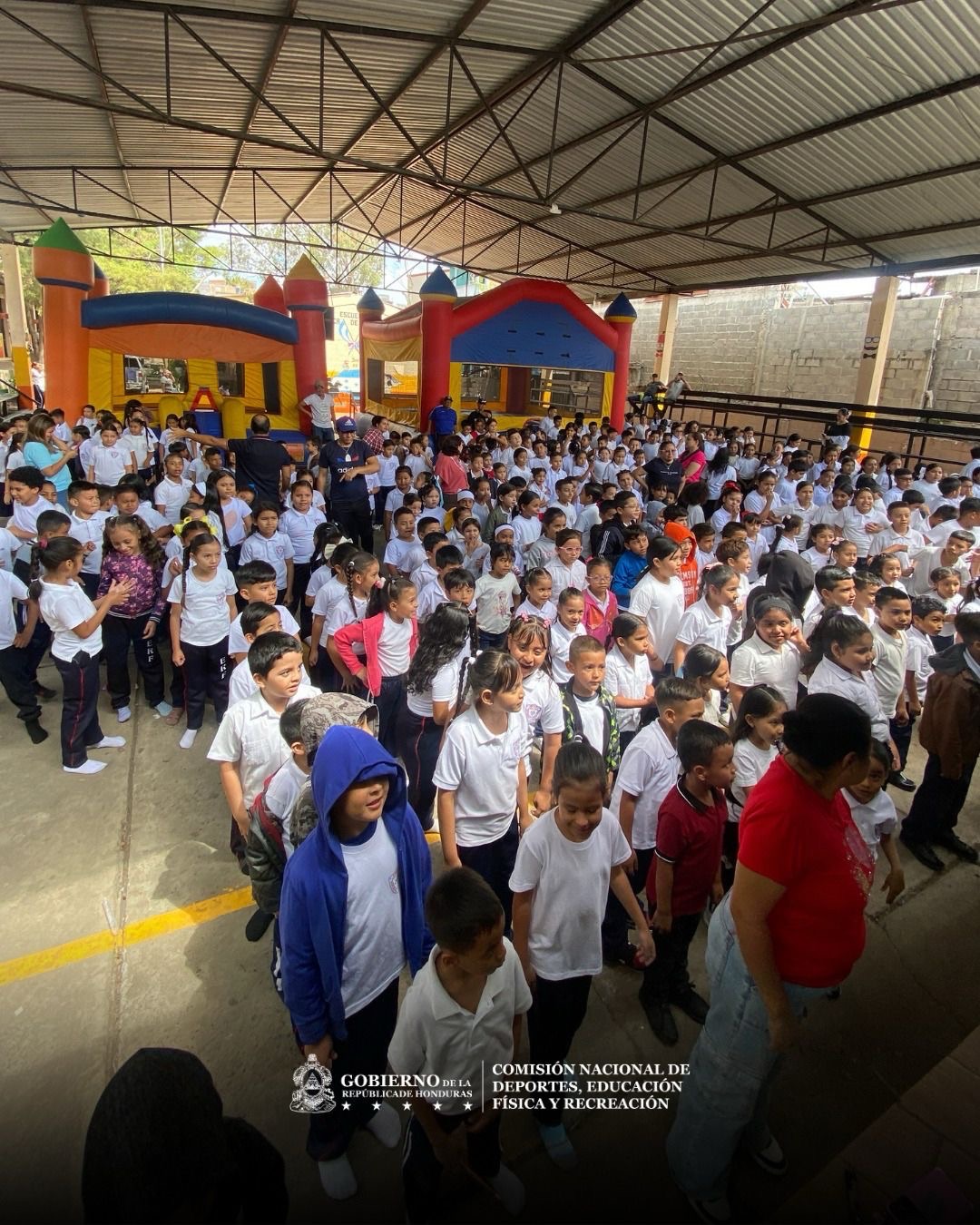 Deporte y recreación Escuela República de Francia