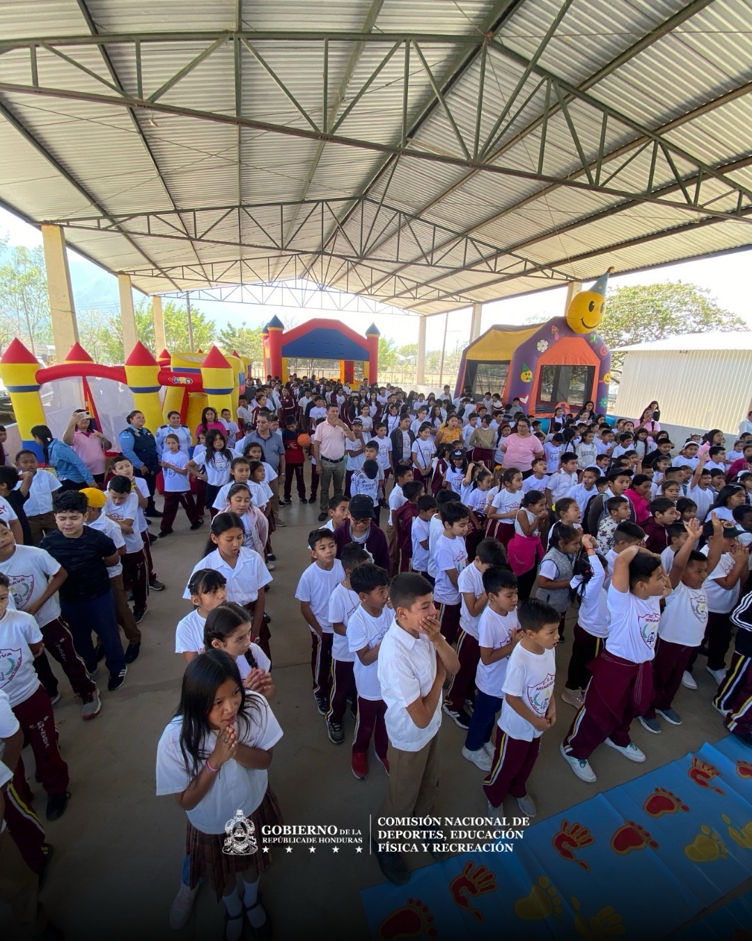CONDEPOR llena de alegría y deporte al CEB Minerva en San Juan, Intibucá
