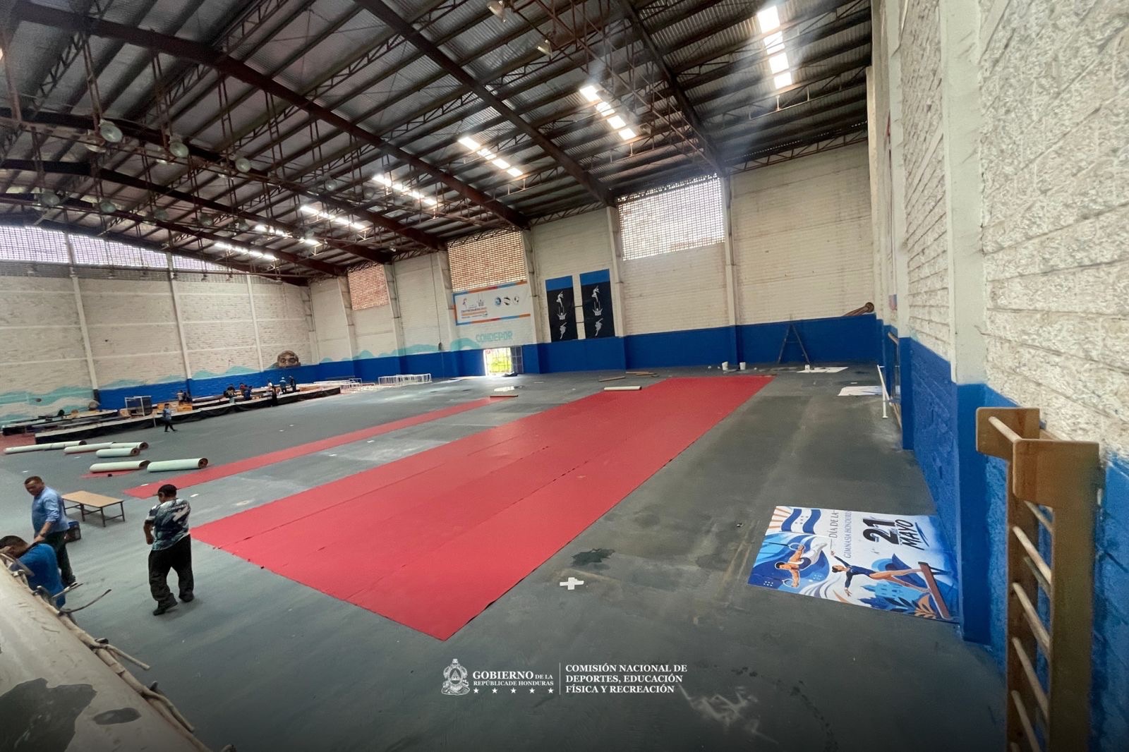 El Gimnasio #1 en proceso de mantenimiento y mejoras