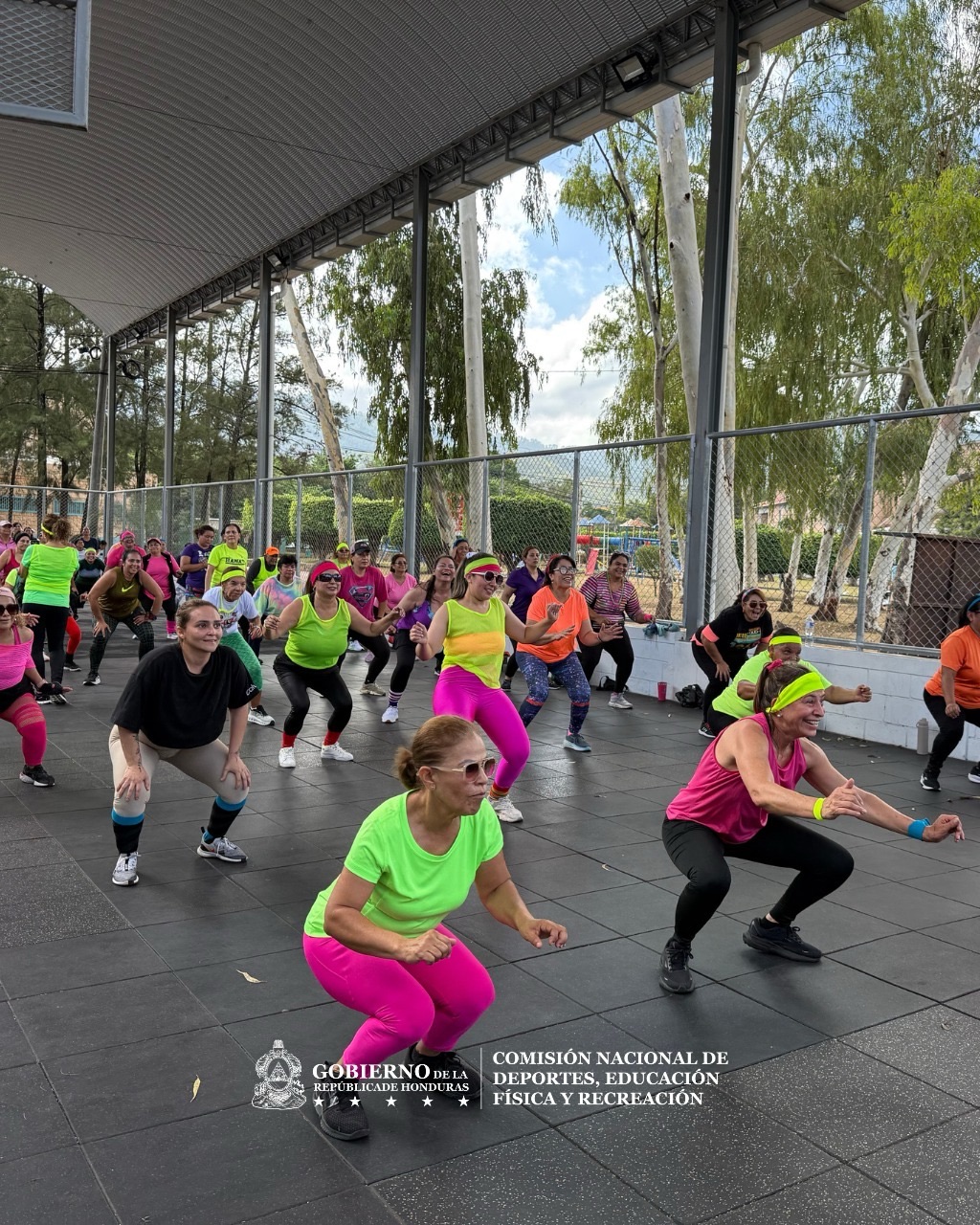 La Zumba Retro nos hizo viajar en el tiempo