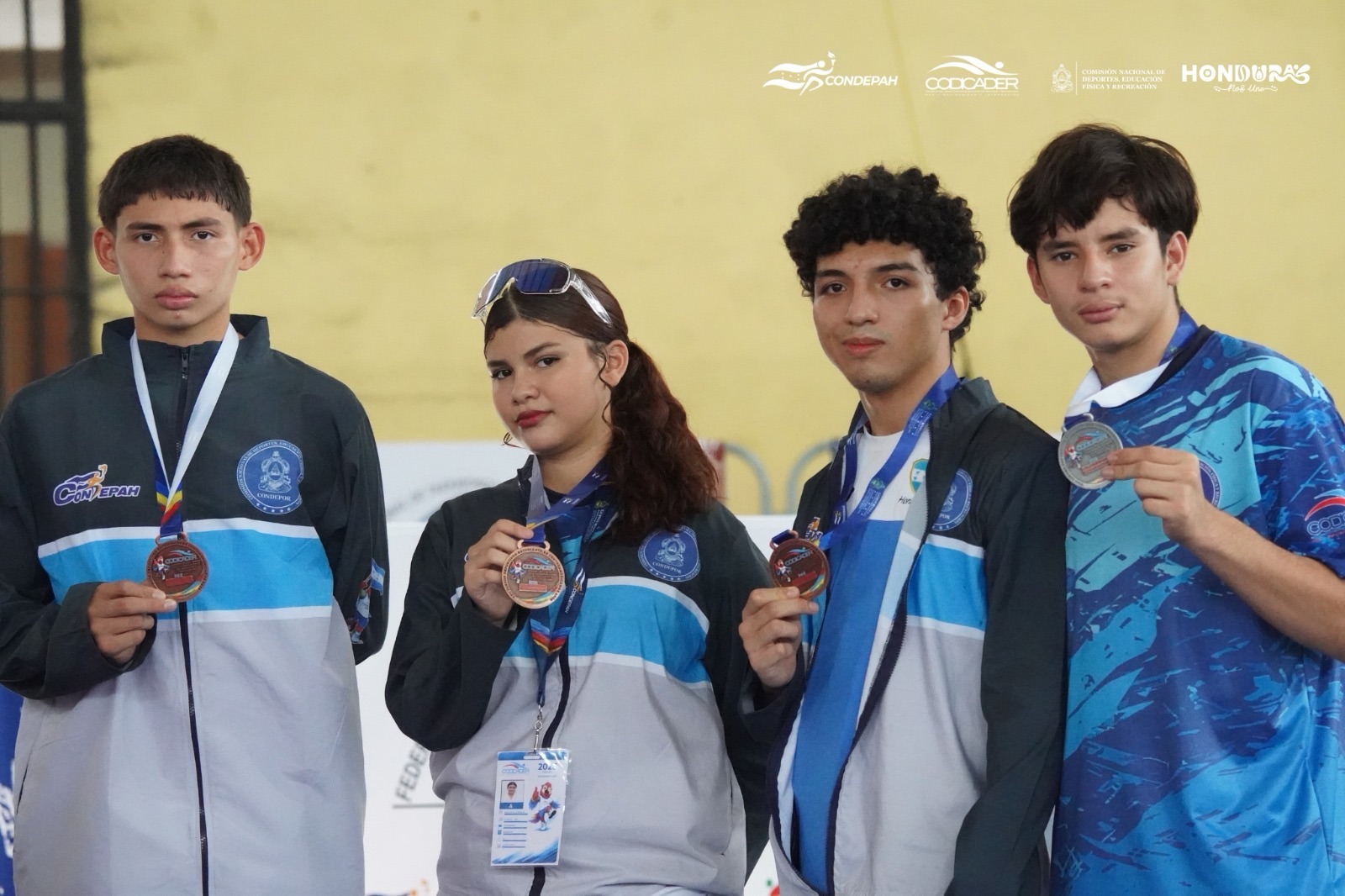 Honduras se viste de bronce