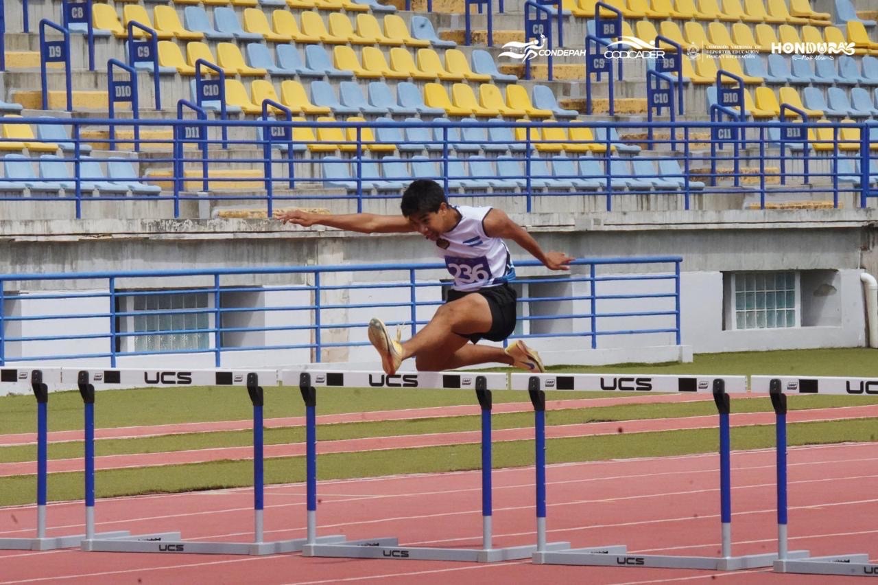 Continúa la emoción del Atletismo en los CODICADER 2026