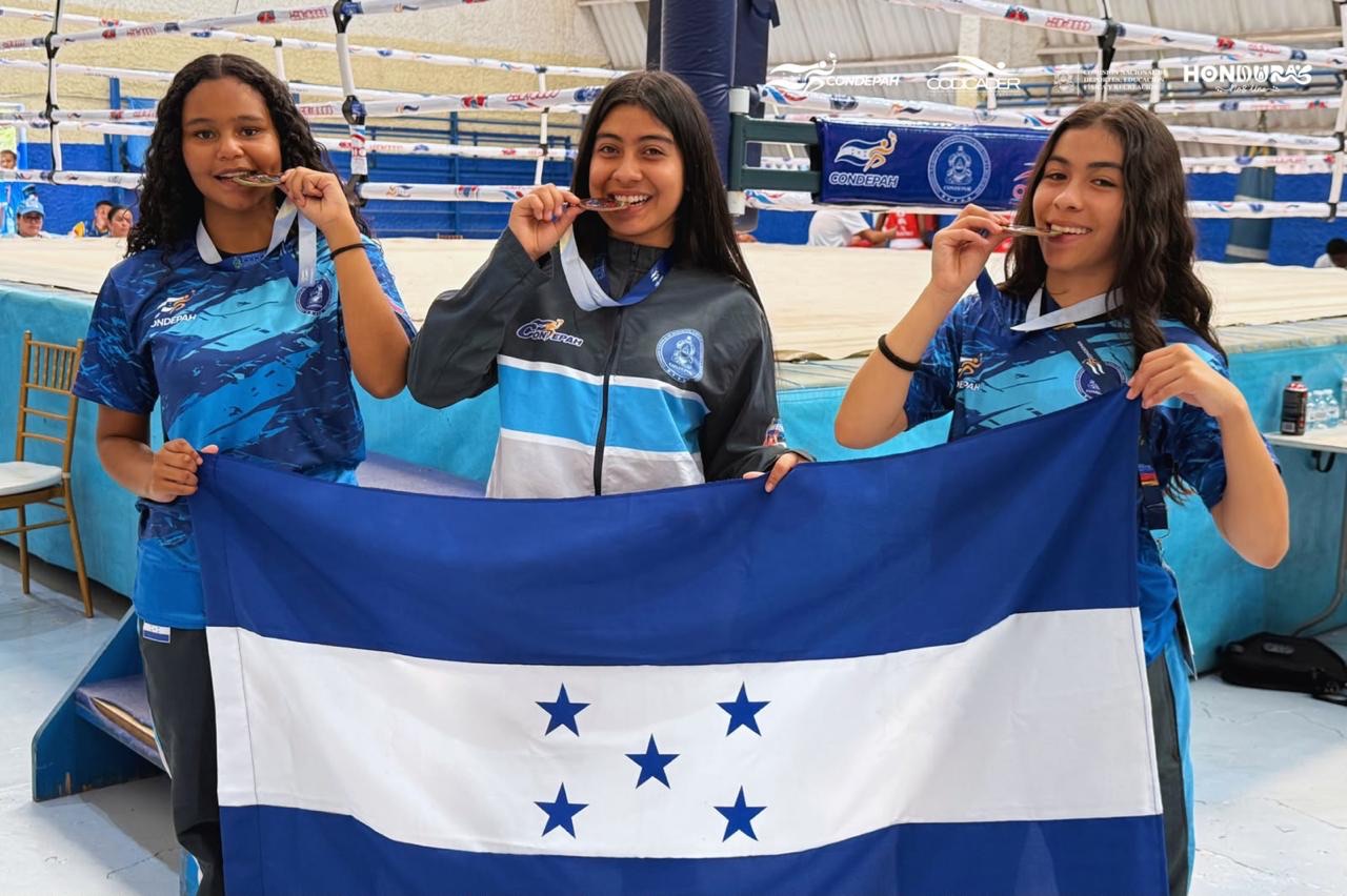 El boxeo femenino estudiantil hondureño dejó el corazón sobre el ring